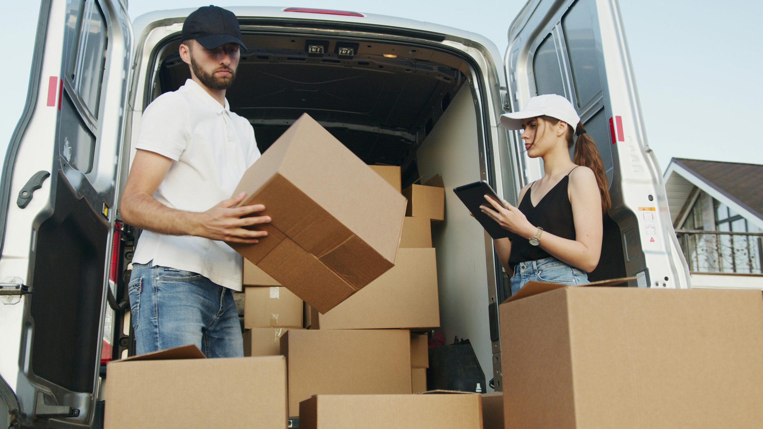 BEST TORONTO MOVERS DEDICATED TO CUSTOMER SATISFACTION